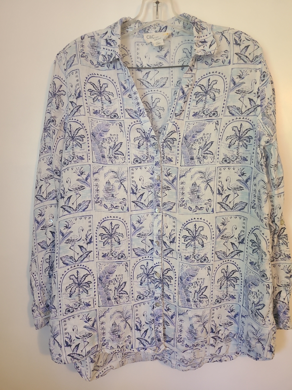 C&C California 100% Linen Tropical Toile Button Down Blouse Top M Coastalgranny